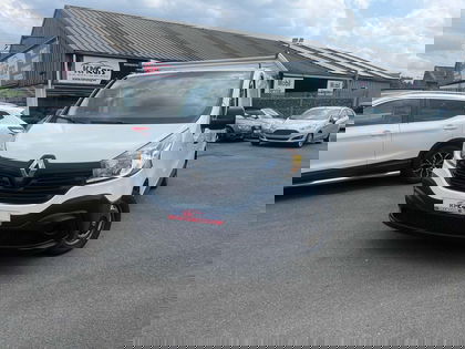 Renault TRAFIC UTILITAIRE / CAMIONNETTE / 1'ier MAIN / AIRCO