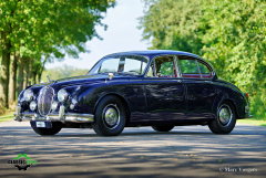 Jaguar MK II