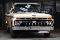 Ford USA f100