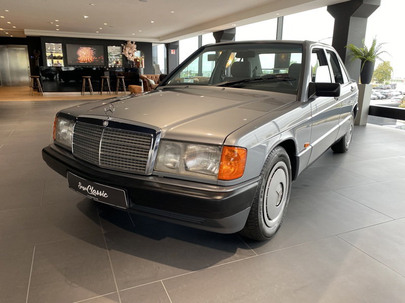 Mercedes 190