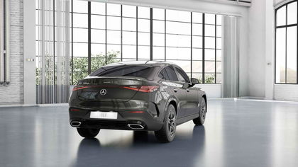 Mercedes GLC 300 DE 4MATIC Coupé AMG Line | Panoramisch Dak | Head-Up Display | 360° Parkeerpakket | Burmester | Nightpack | Verwarmde Zetels | Memory Zetels | Smartphone Integratie | Widescreen |