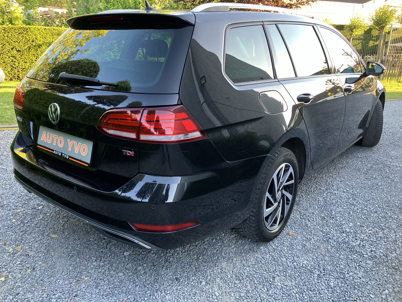 Volkswagen_Golf Variant_11