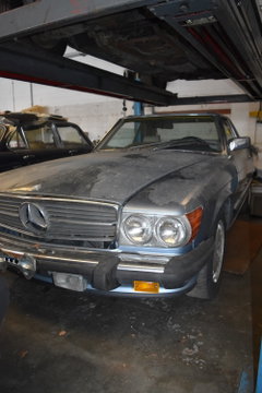 Mercedes 560