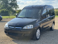 Opel Combo Tour