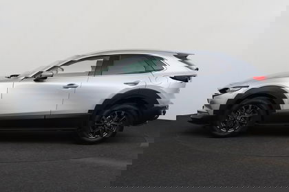 Mazda CX-30 SKYACTIVE -G 150 PK COSMO MHEV SKYACTIVE -G 150 PK COSMO MHEV + A/T + GPS + LEDER + CAMERA + PDC + ALU +TREKHAAK