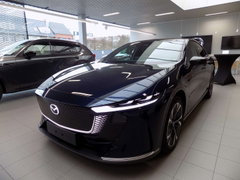 Mazda 6e