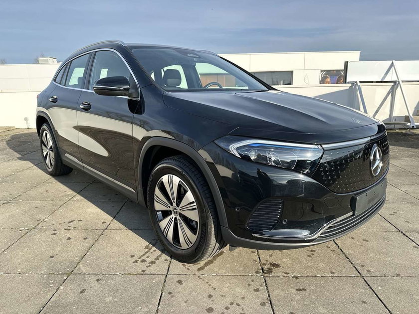 Mercedes EQA