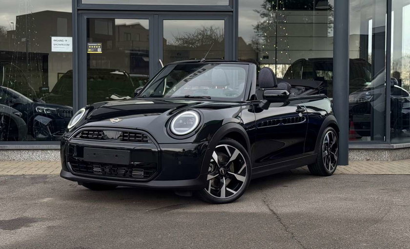 MINI Cabrio