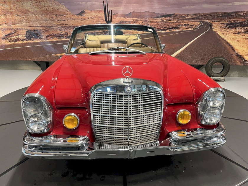 Mercedes 280 SE