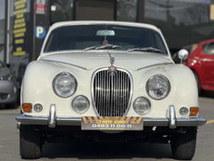 Jaguar MK II